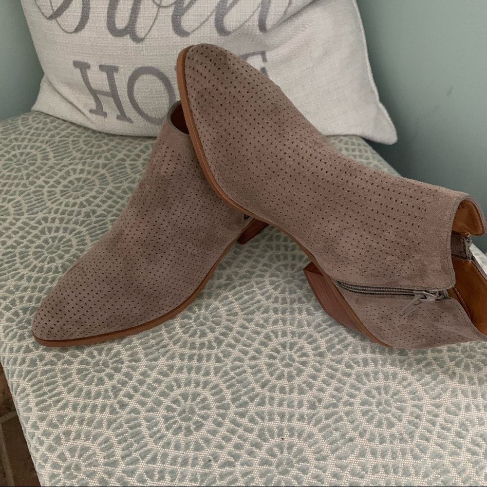 J Crew perforated faux suede booties, Sz 9